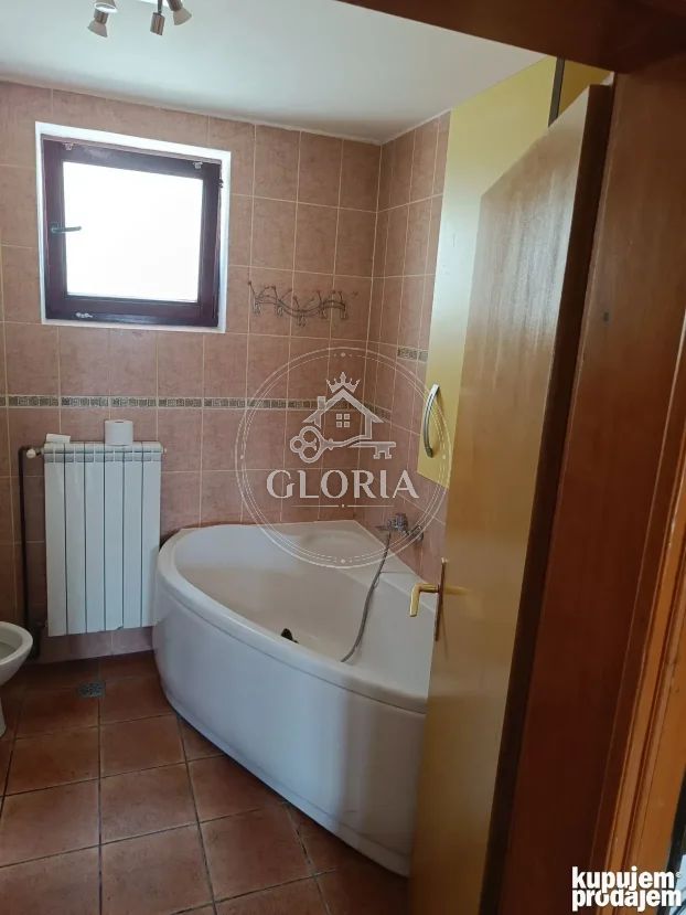 2,5-комнатная квартира, 85 м², Земун, фото 11
