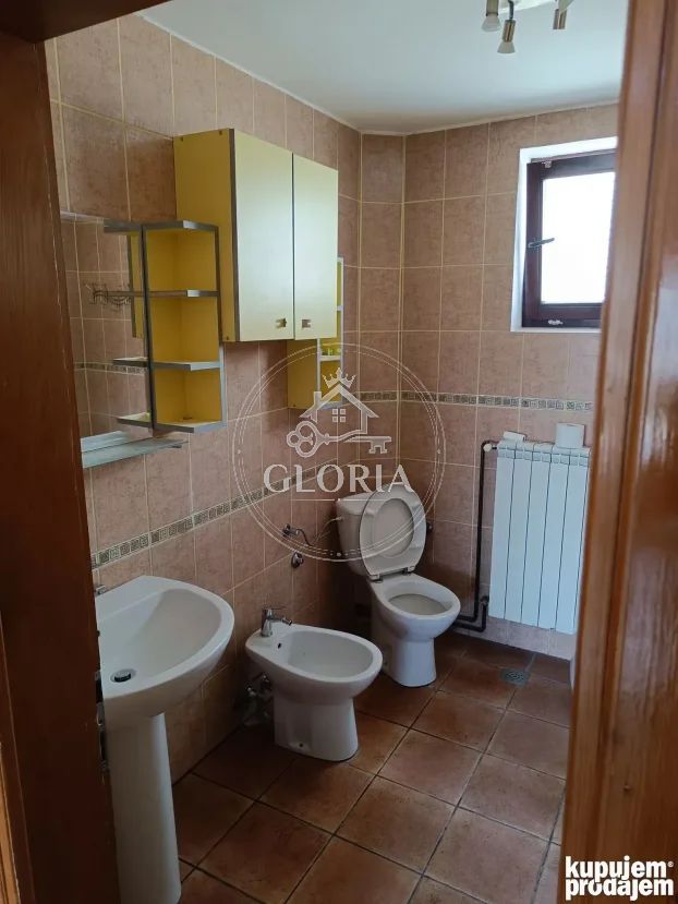 2,5-комнатная квартира, 85 м², Земун, фото 8