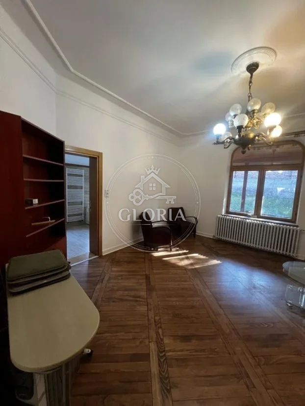 Дом, 320 м², © ОпенСтреетМап цонтрибуторс, Савски-Венац, фото 10