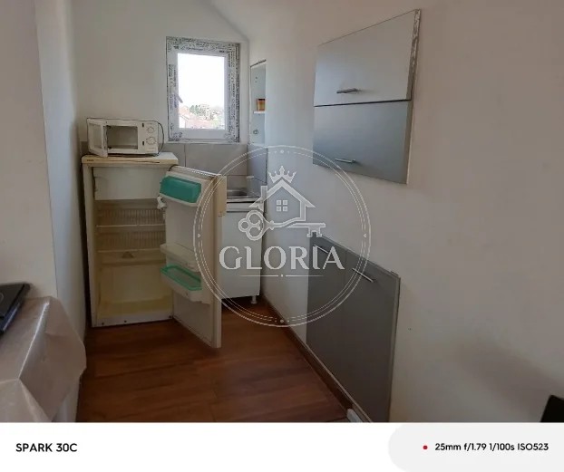 Трёхкомнатная квартира, 80 м², Чукарица, фото 2