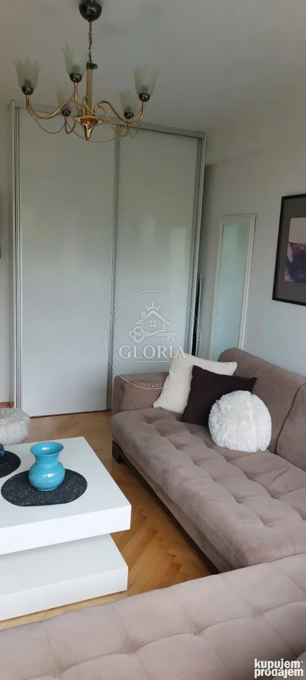 Однокомнатная квартира, 36 м², Новый Белград, фото 5