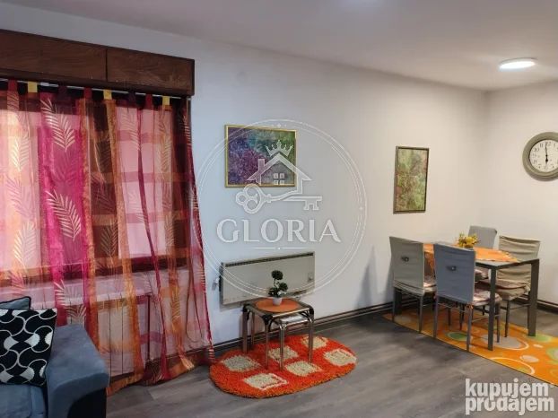 Трёхкомнатная квартира, 80 м², Палилула, фото 11
