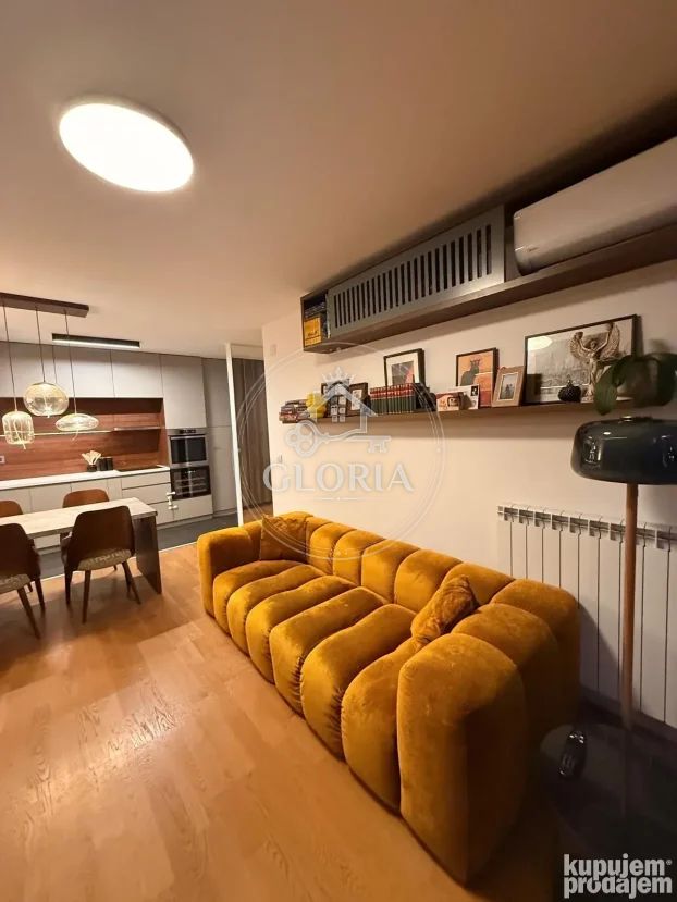 Трёхкомнатная квартира, 67.5 м², Палилула