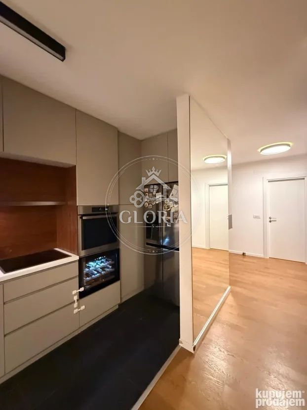 Трёхкомнатная квартира, 67.5 м², Палилула, фото 6