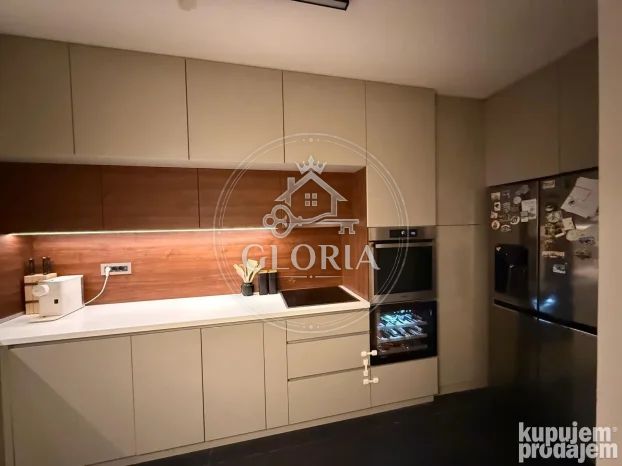 Трёхкомнатная квартира, 67.5 м², Палилула, фото 7