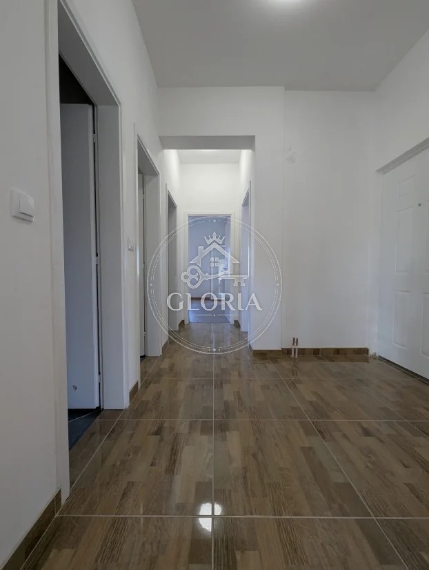Четырёхкомнатная квартира, 95 м², Сурчин, фото 11