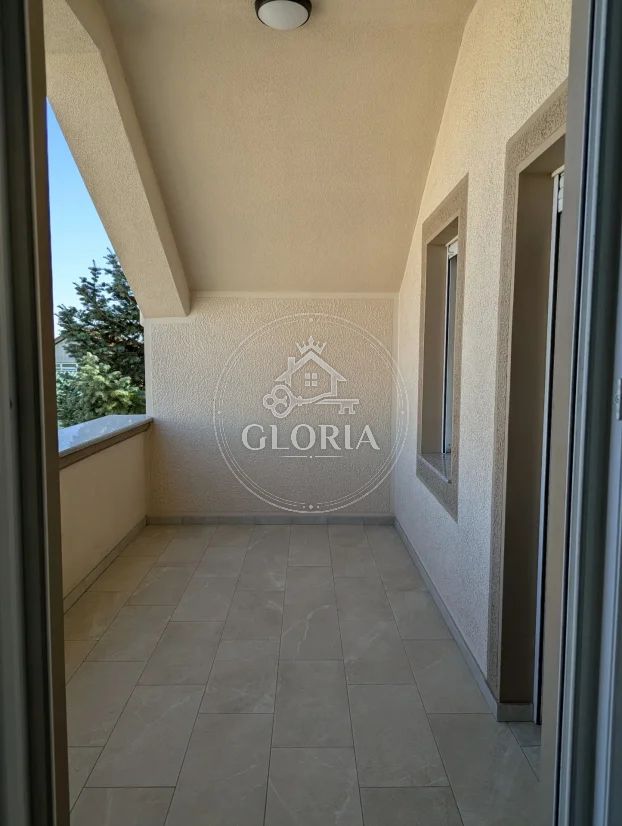 Четырёхкомнатная квартира, 95 м², Сурчин, фото 14