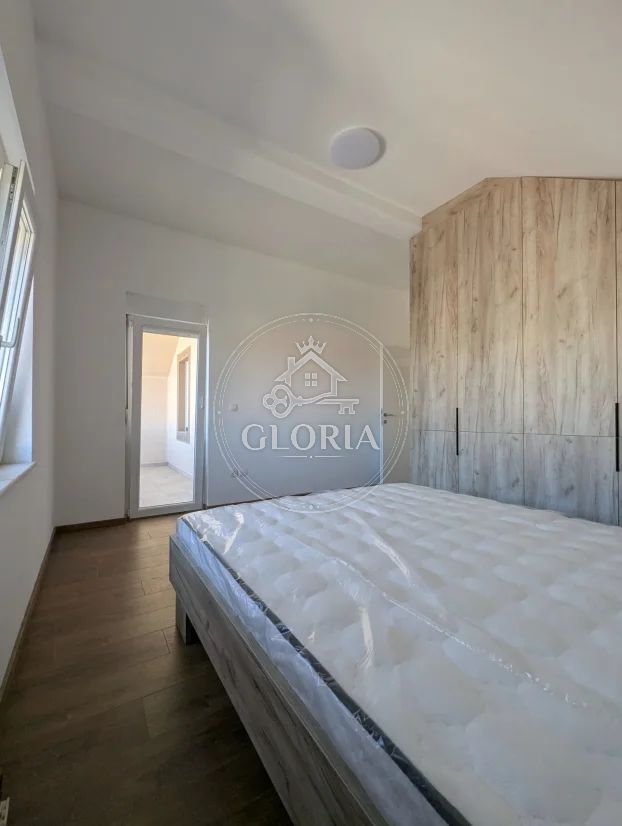 Четырёхкомнатная квартира, 95 м², Сурчин, фото 15