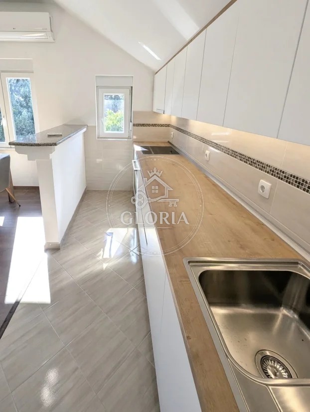 Четырёхкомнатная квартира, 95 м², Сурчин, фото 3