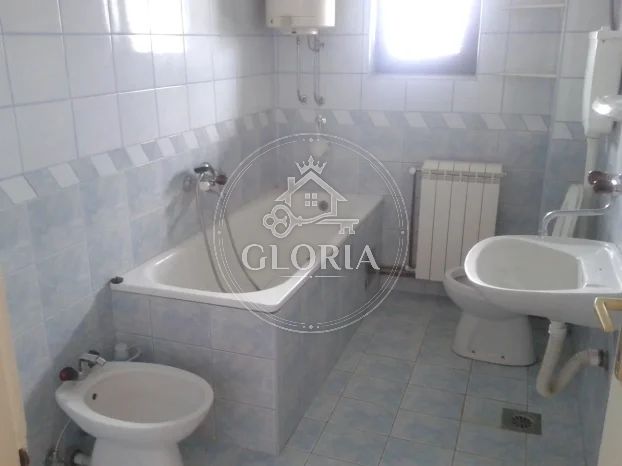 Трёхкомнатная квартира, 75 м², Звездара, фото 4