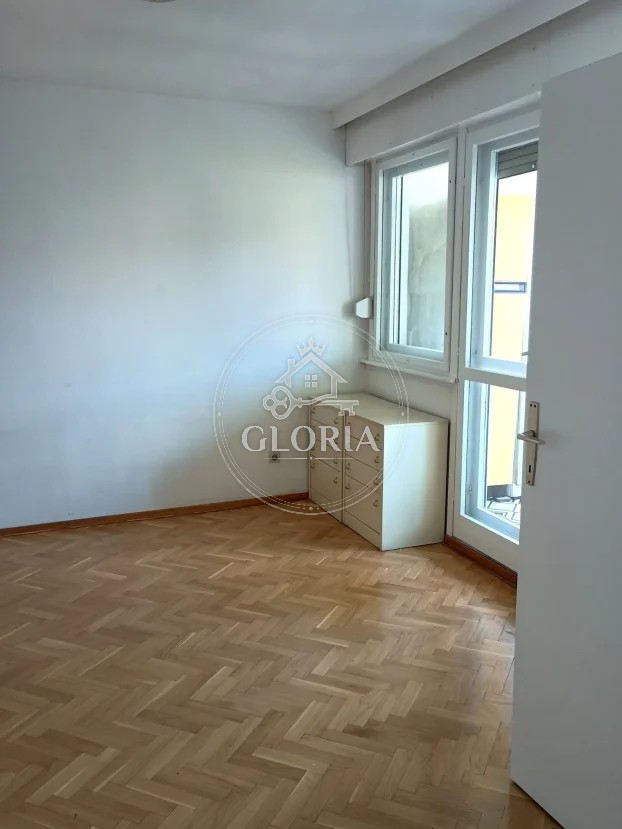 3,5-комнатная квартира, 90 м², Земун, фото 9