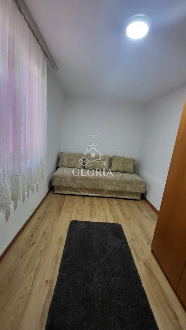 Четырёхкомнатная квартира, 52 м², Звездара, фото 8