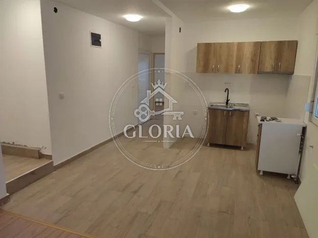 1,5-комнатная квартира, 52 м², Чукарица, фото 3