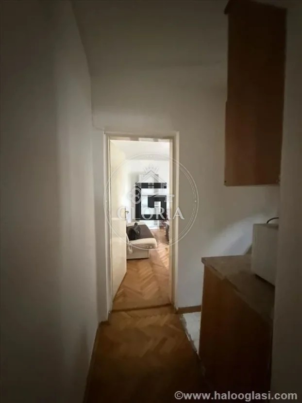 Двухкомнатная квартира, 76 м², Врачар, фото 4