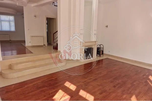 Дом, 375 м², © ОпенСтреетМап цонтрибуторс, Савски-Венац, фото 7