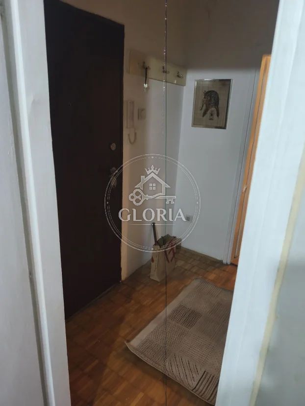 Двухкомнатная квартира, 50 м², Звездара, фото 4