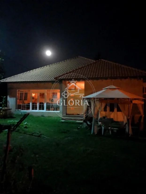 Дом, 290 м², Смедеревски пут, Гроцка