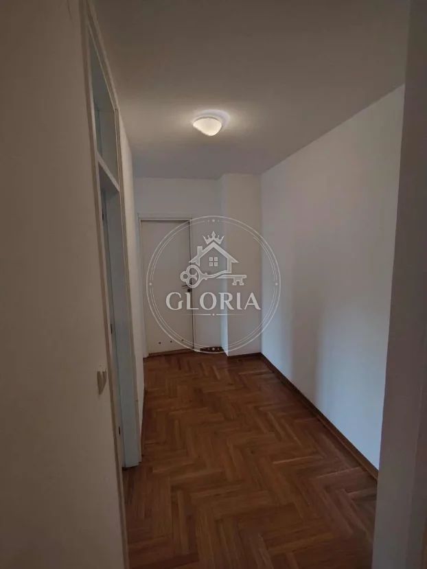 Трёхкомнатная квартира, 84 м², Вождовац, фото 4