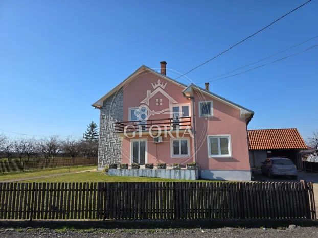 Дом, 180 м², Лазаревац (mesto), Лазаревац, фото 2