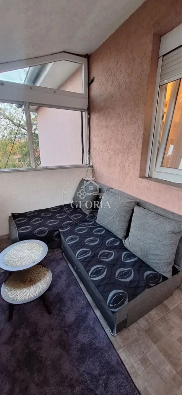 Трёхкомнатная квартира, 52 м², Палилула, фото 2