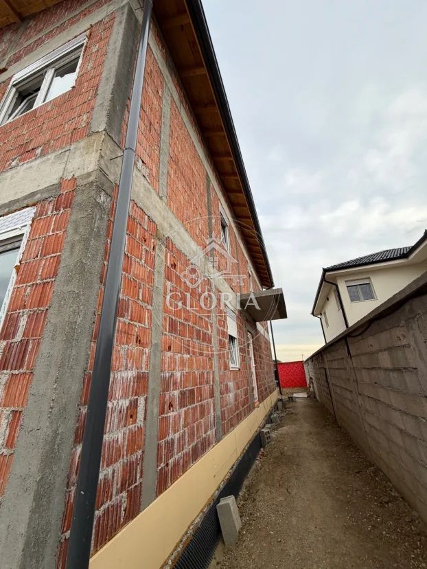 Дом, 272 м², Бечмен, Сурчин, фото 3