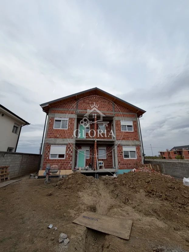 Дом, 272 м², Бечмен, Сурчин, фото 5