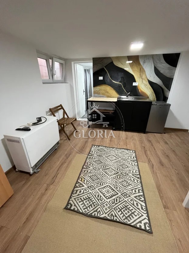 Однокомнатная квартира, 22 м², Земун, фото 2