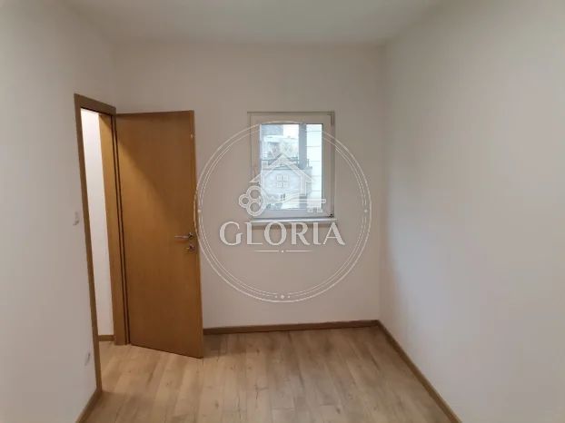 Трёхкомнатная квартира, 63 м², Палилула, фото 13