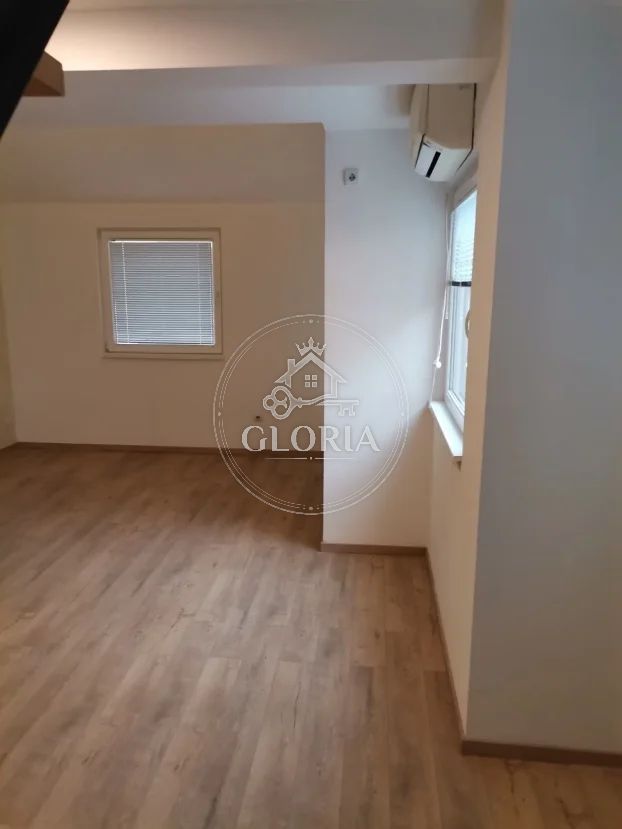 Трёхкомнатная квартира, 63 м², Палилула, фото 15