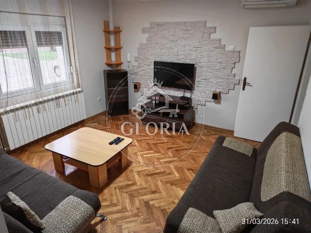 Двухкомнатная квартира, 75 м², Сурчин (mesto), Сурчин