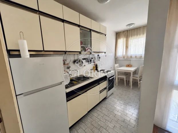 2,5-комнатная квартира, 62 м², Земун, фото 5