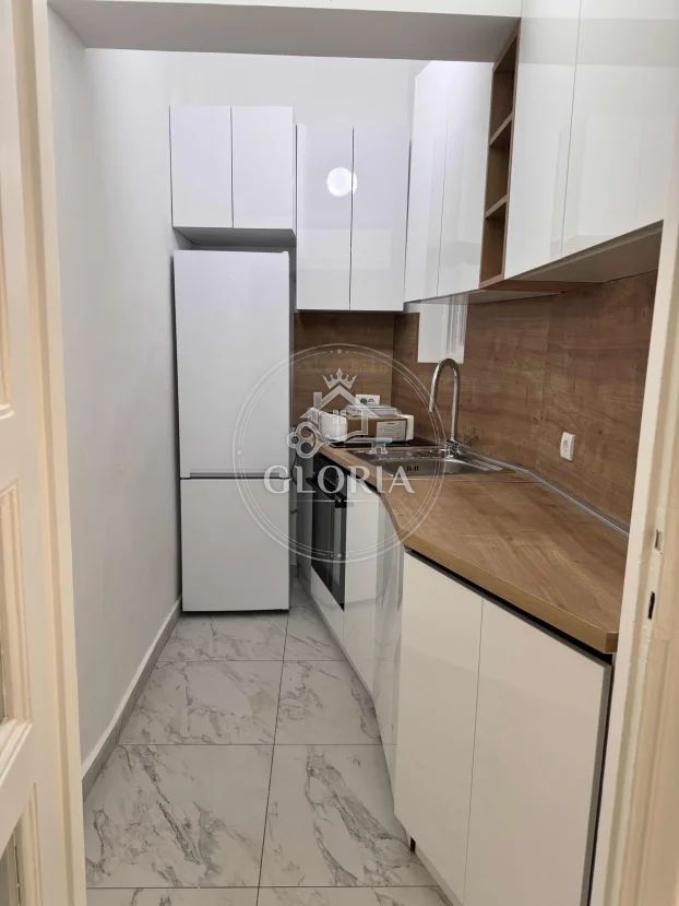 Трёхкомнатная квартира, 86 м², Старый город