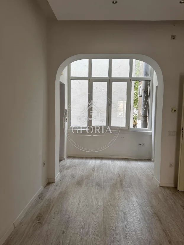 Трёхкомнатная квартира, 86 м², Старый город, фото 5