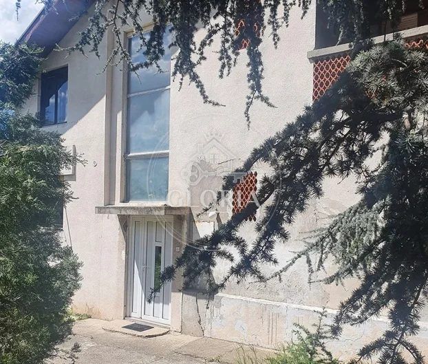 Дом, 320 м², Авала, Вождовац