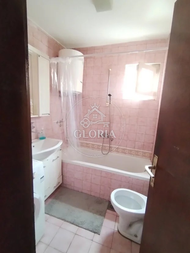 Трёхкомнатная квартира, 70 м², Палилула, фото 4