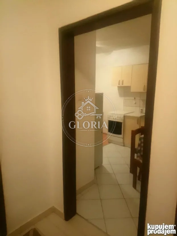 Двухкомнатная квартира, 46 м², Земун, фото 4