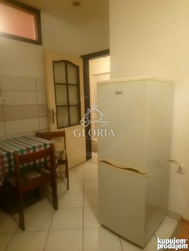 Двухкомнатная квартира, 46 м², Земун, фото 7