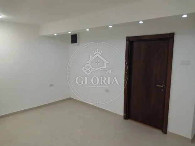 Трёхкомнатная квартира, 51 м², Лабудово брдо, Раковица, фото 14