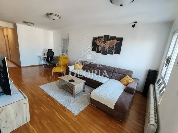 Трёхкомнатная квартира, 80 м², Борча, Палилула, фото 2