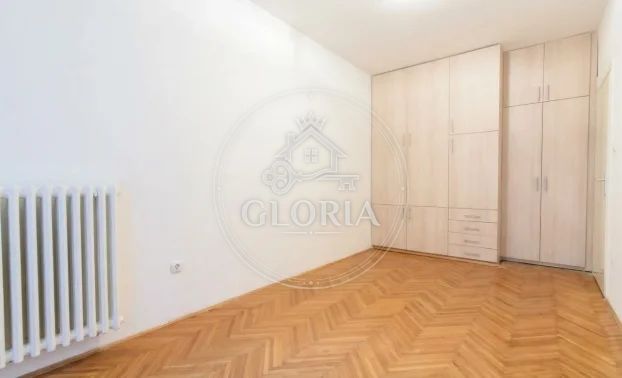 Трёхкомнатная квартира, 70 м², Крунска, Врачар, фото 13