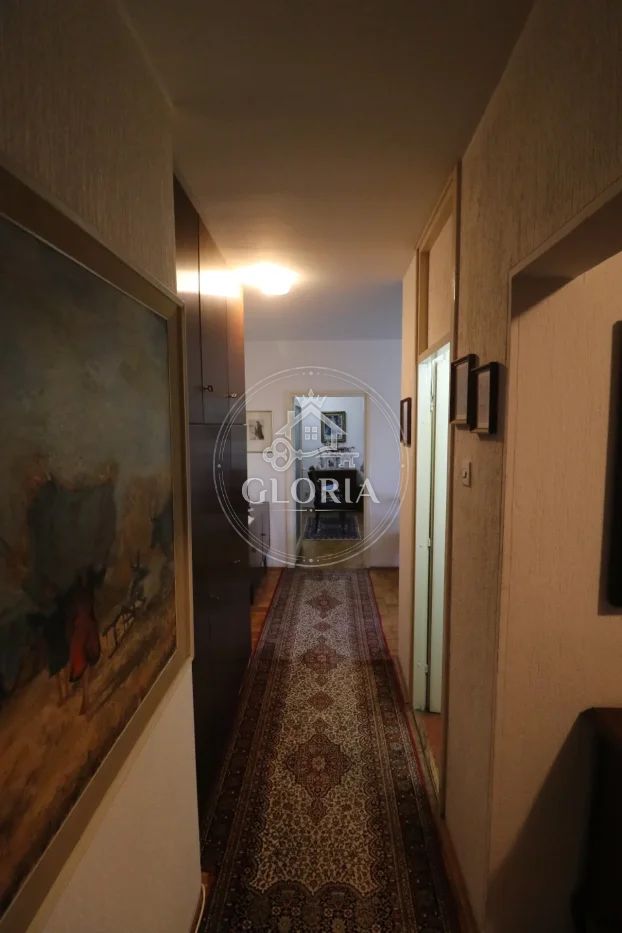 2,5-комнатная квартира, 78 м², Хотел Югославия, Новый Белград, фото 2