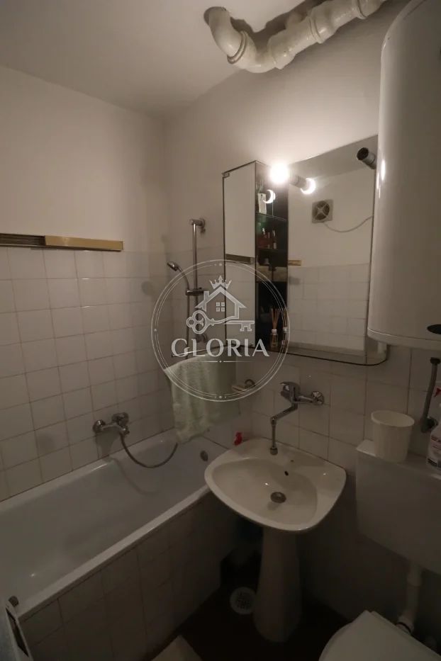 2,5-комнатная квартира, 78 м², Хотел Югославия, Новый Белград, фото 4