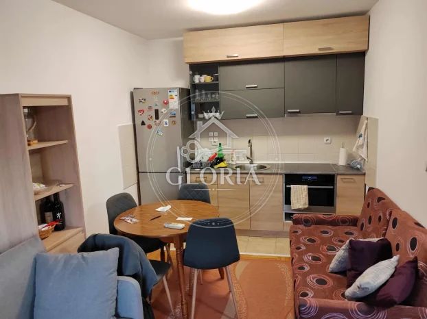 Однокомнатная квартира, 33 м², Звездара, фото 7