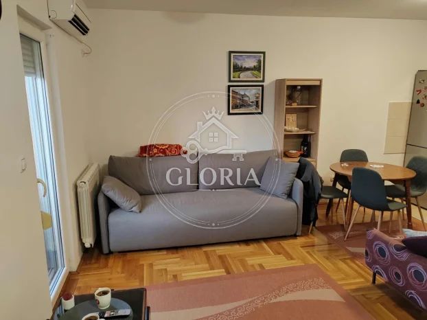 Однокомнатная квартира, 33 м², Звездара, фото 8