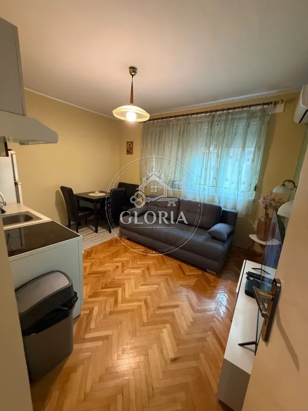 Однокомнатная квартира, 35 м², Палилула