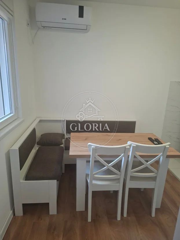 Однокомнатная квартира, 29 м², Звездара, фото 2