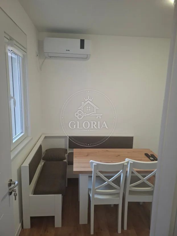 Однокомнатная квартира, 29 м², Звездара, фото 5