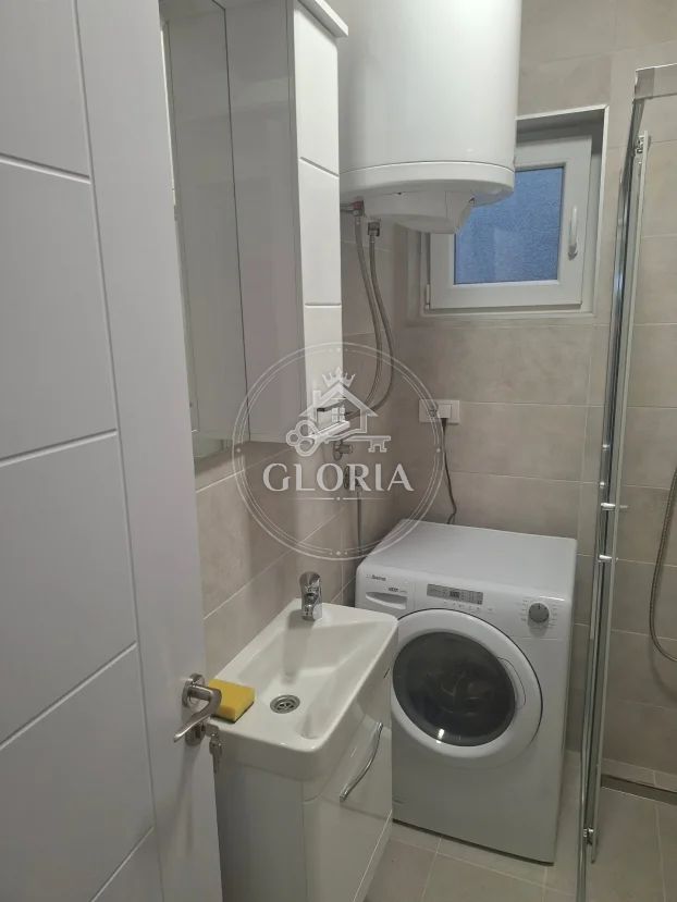 Однокомнатная квартира, 29 м², Звездара, фото 8