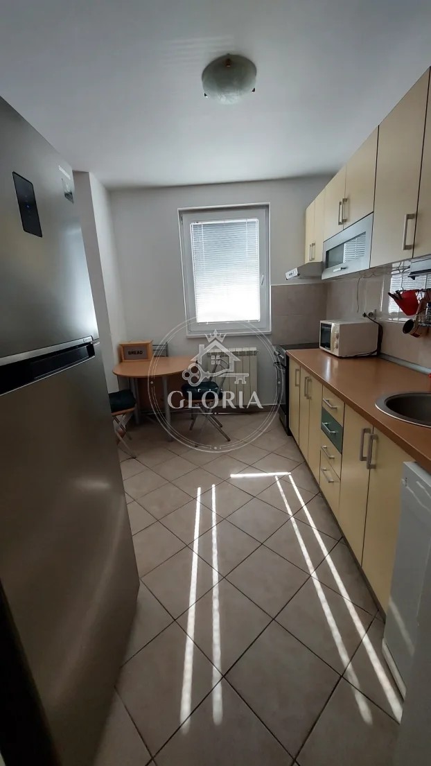 Двухкомнатная квартира, 46 м², Звездара, фото 2