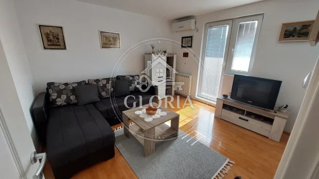 Двухкомнатная квартира, 46 м², Звездара, фото 5